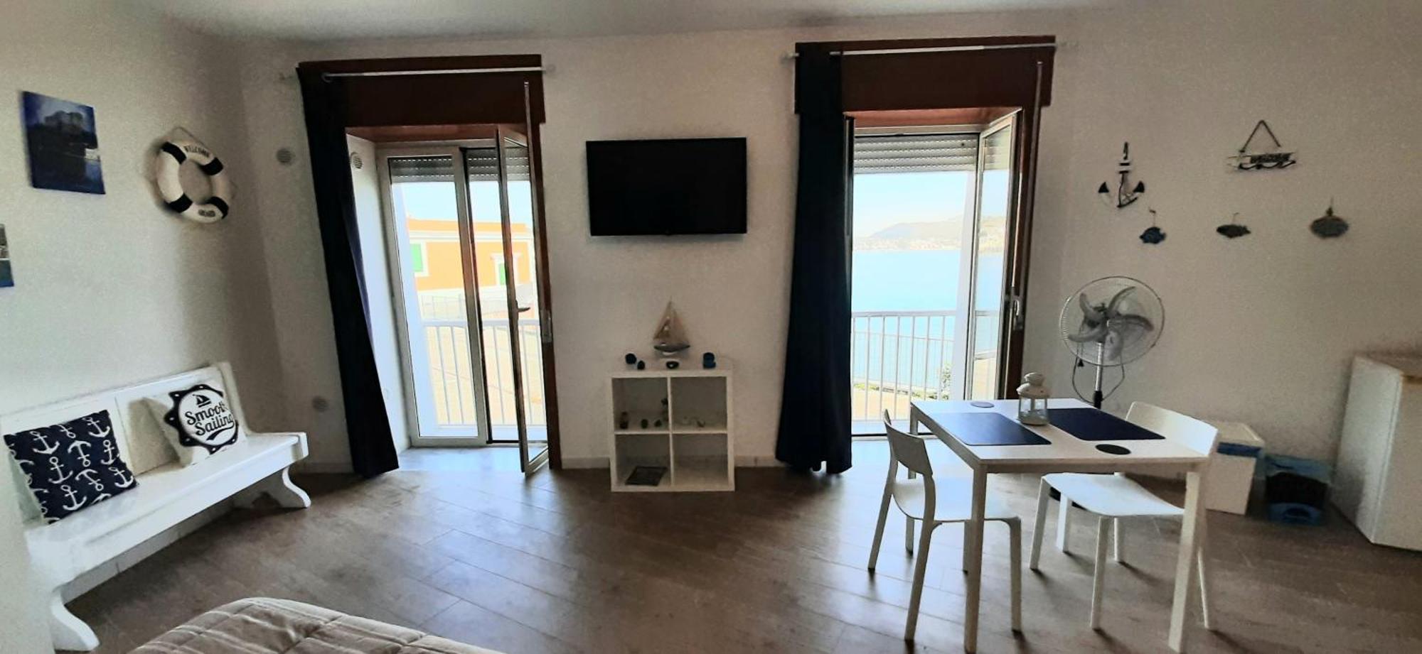 Castello Apartment Баколі Екстер'єр фото